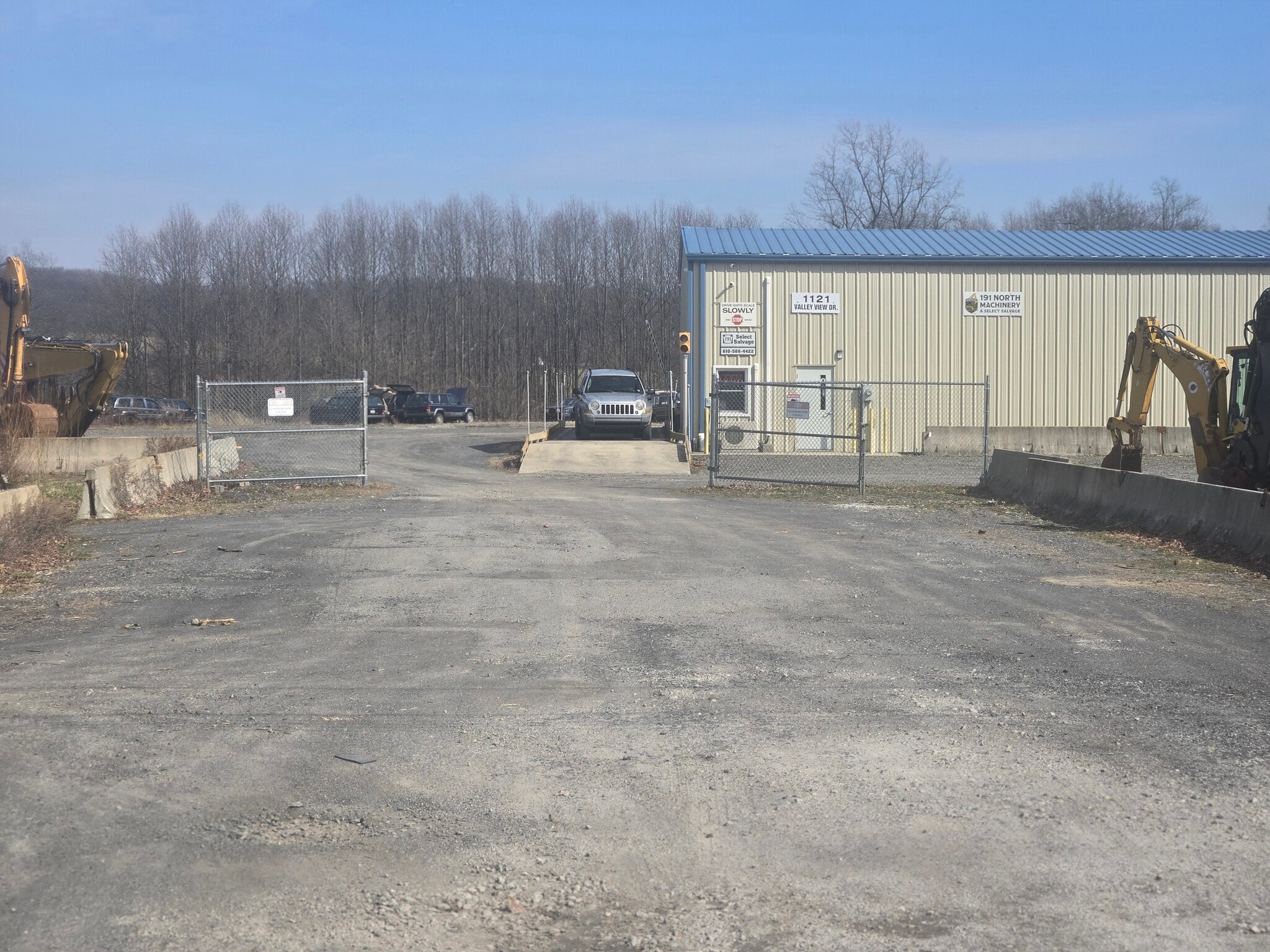 1121 Valley View Dr, Bangor, PA for lease Interior Photo- Image 1 of 4