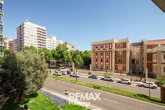 Plus de détails pour Bureau à vendre
