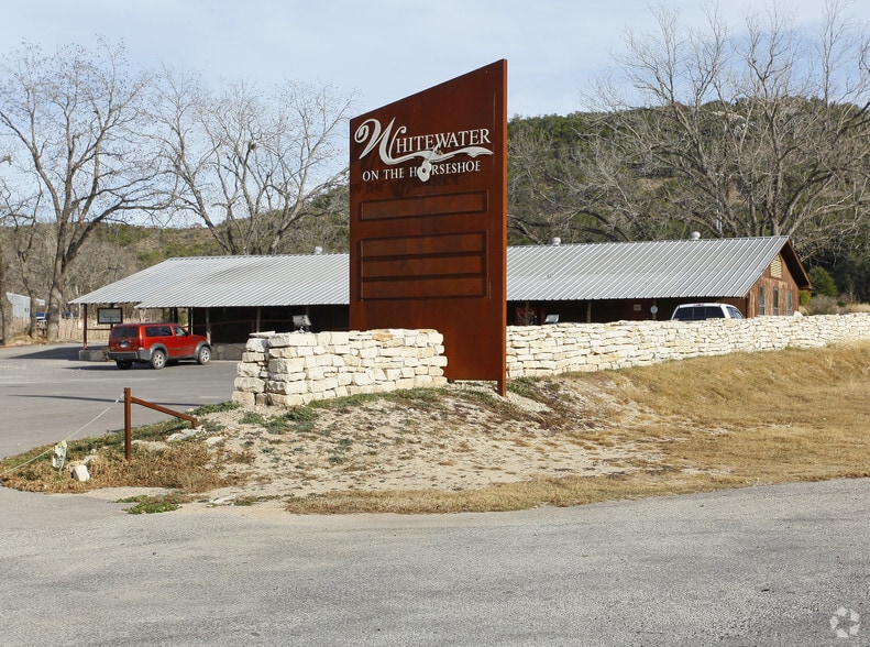 11860 FM 306, New Braunfels, TX à vendre - Photo du bâtiment - Image 3 de 3