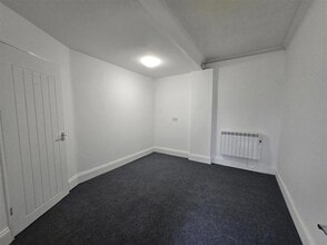 Horton Rd, South Darenth for lease Interior Photo- Image 2 of 5