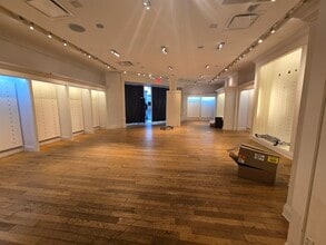 1500 Apalachee Pky, Tallahassee, FL for lease Interior Photo- Image 1 of 2