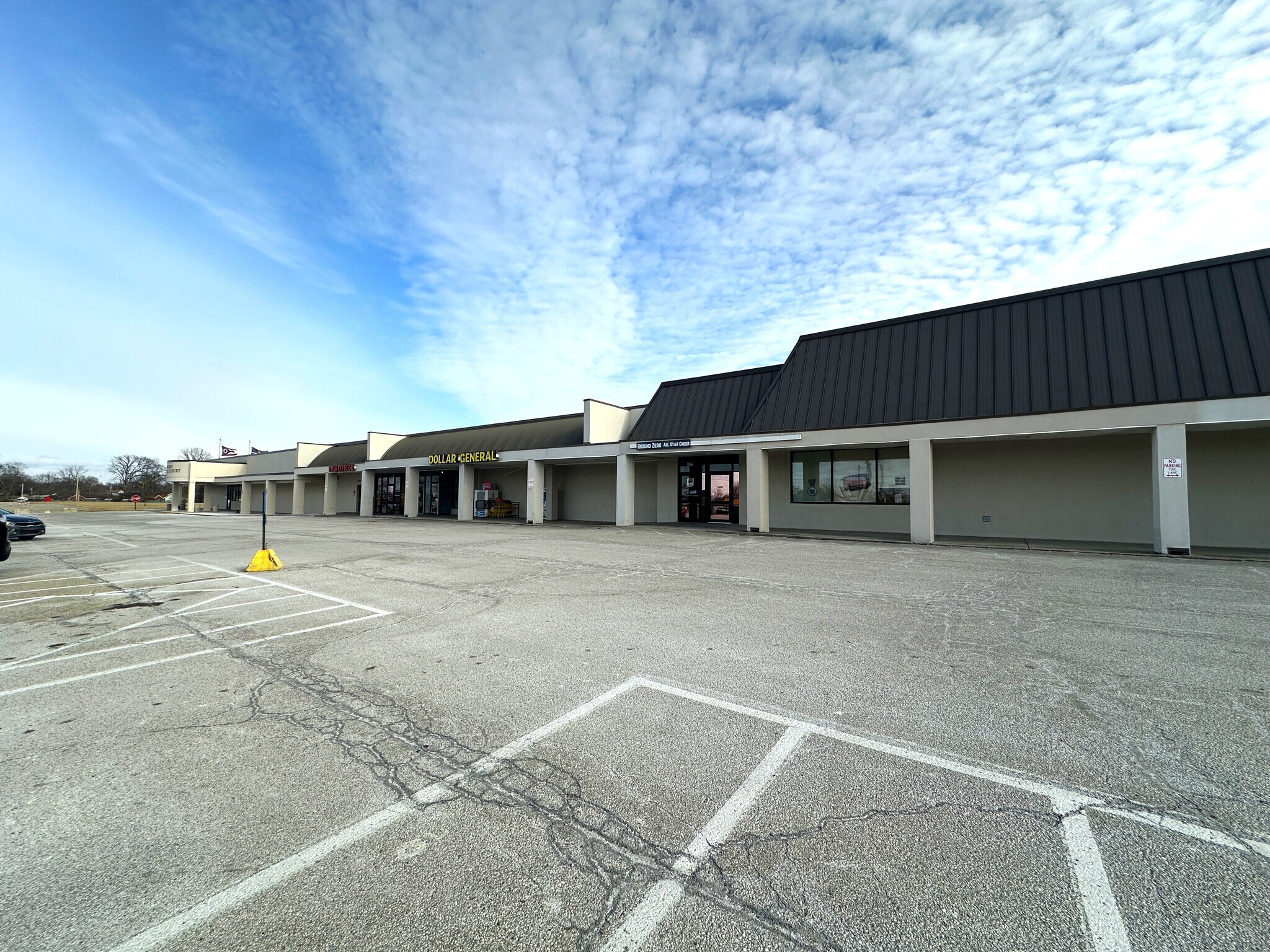 1156 Kauffman Ave, Fairborn, OH for lease Primary Photo- Image 1 of 11
