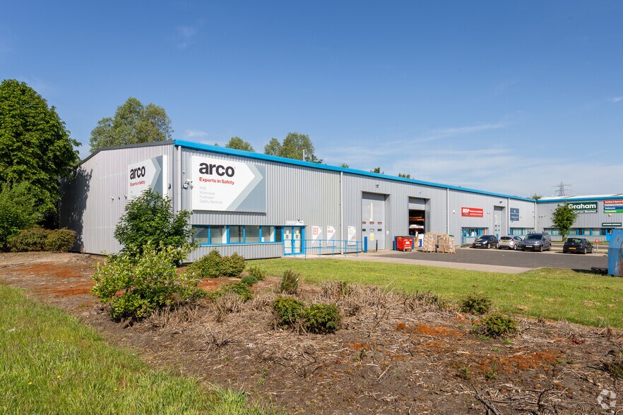 1-5 Almond Ct, Falkirk for lease - Building Photo - Image 3 of 13