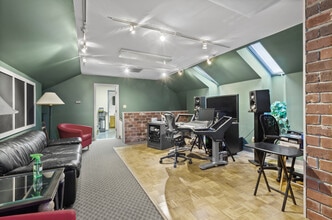 4700 Northwest Plaza West Dr, Zionsville, IN for lease Building Photo- Image 1 of 2