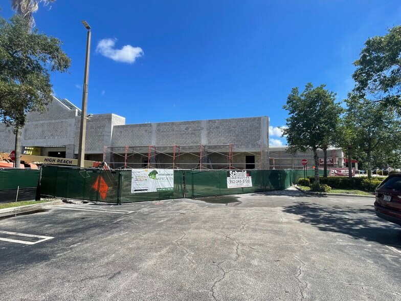 2212-2298 N Congress Ave, Boynton Beach, FL à louer - Photo du bâtiment - Image 2 de 12