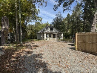 Plus de détails pour 876 Route 35, Cross River, NY - Commerce de détail à louer