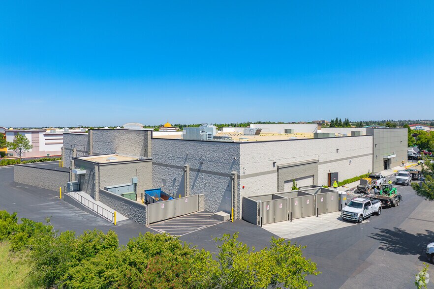 6706-6770 Stanford Ranch Rd, Roseville, CA for lease - Building Photo - Image 3 of 17