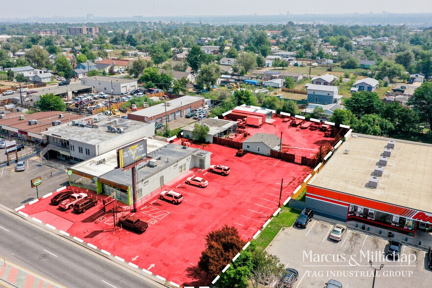 2426-2428 S Federal Blvd, Denver, CO à louer - Photo du bâtiment - Image 2 de 57
