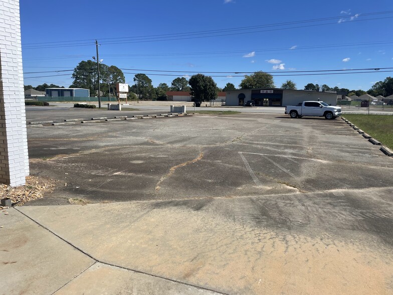 1041-1043 N Houston Rd, Warner Robins, GA for sale - Building Photo - Image 3 of 3