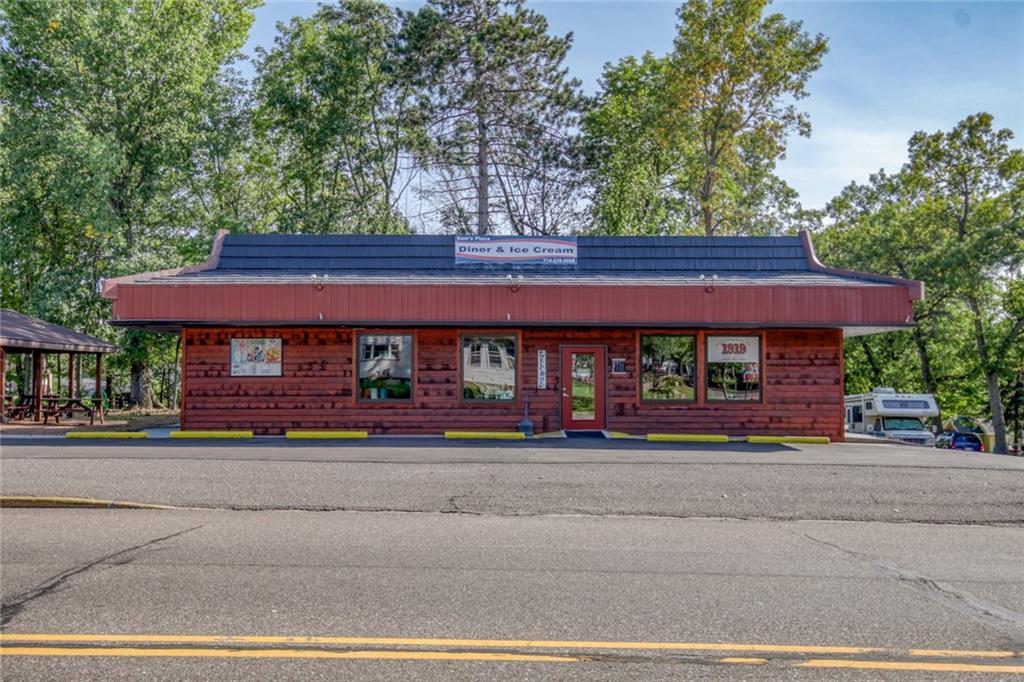 401 Bridge St, Cornell, WI à vendre Photo principale- Image 1 de 1