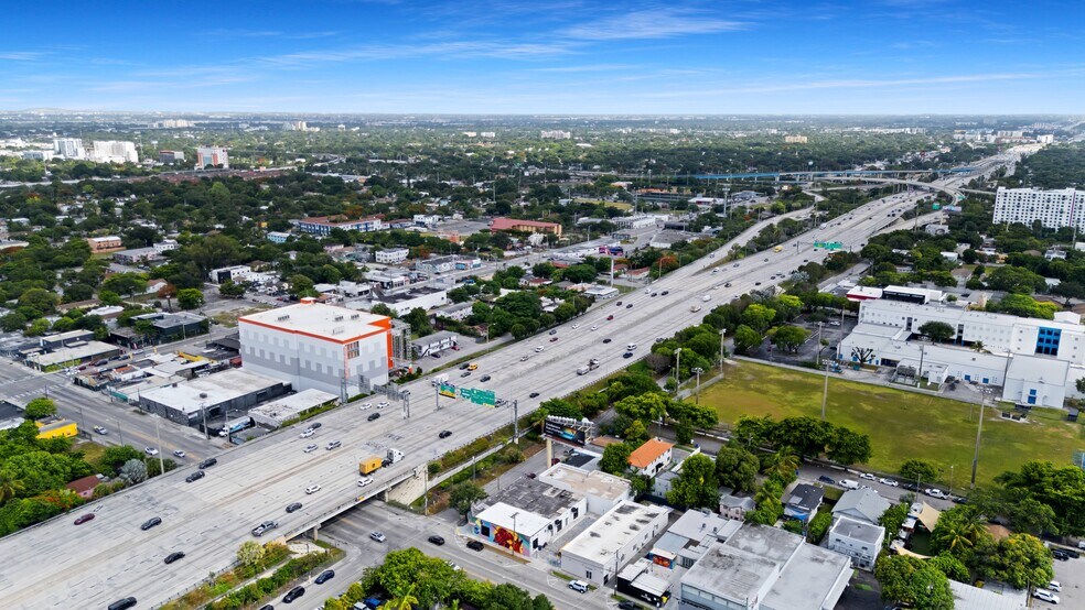 591 NW 29th St, Miami, FL à vendre - Photo du bâtiment - Image 3 de 11