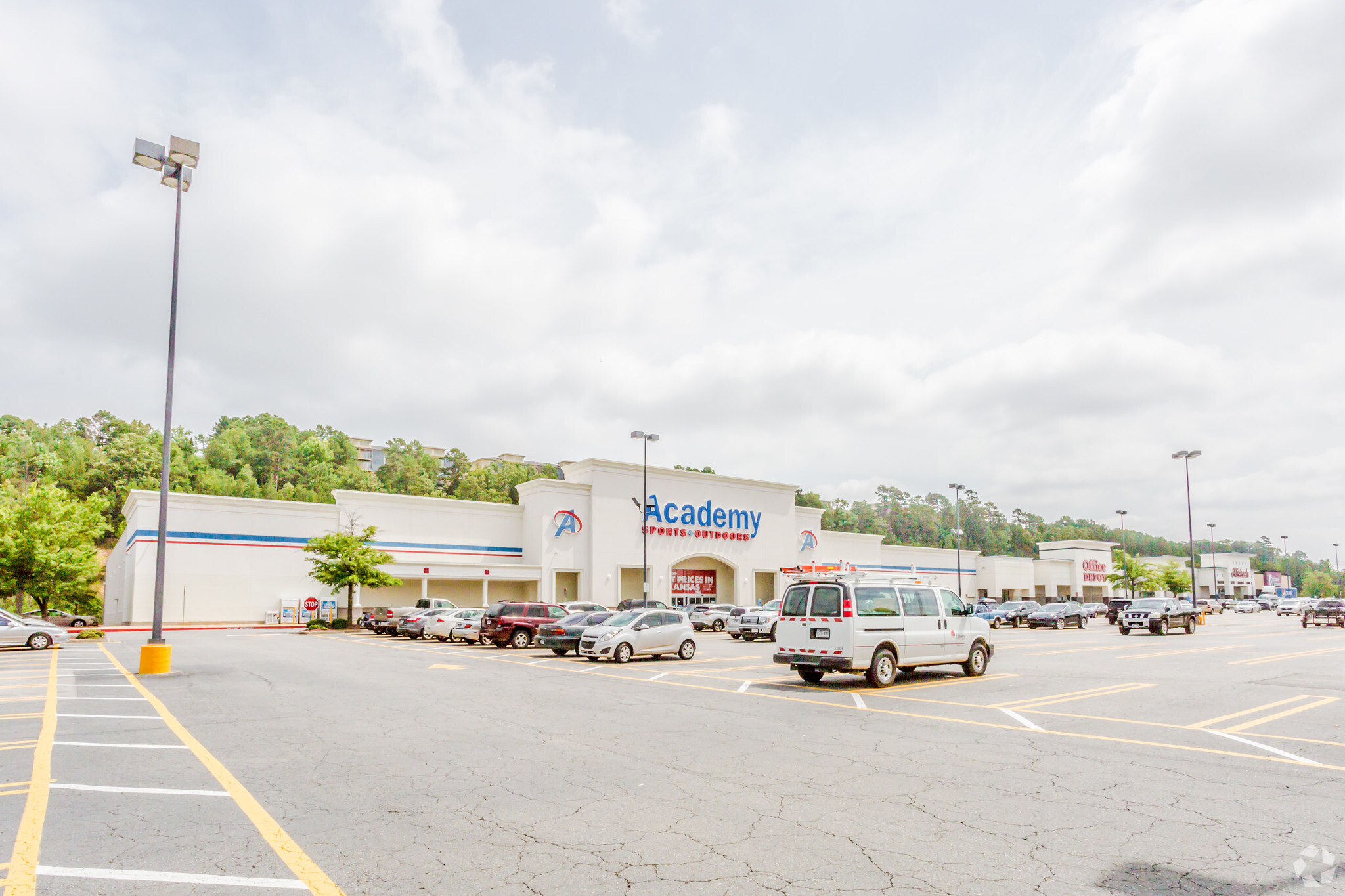 11400 W Markham St, Little Rock, AR for sale Primary Photo- Image 1 of 1