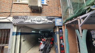 Plus de détails pour Multi-résidentiel à vendre