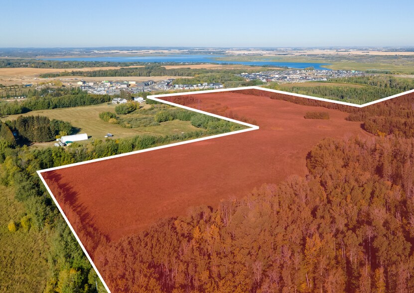 12423 Winterburn Rd NW, Edmonton, AB à vendre - Photo principale - Image 1 de 1