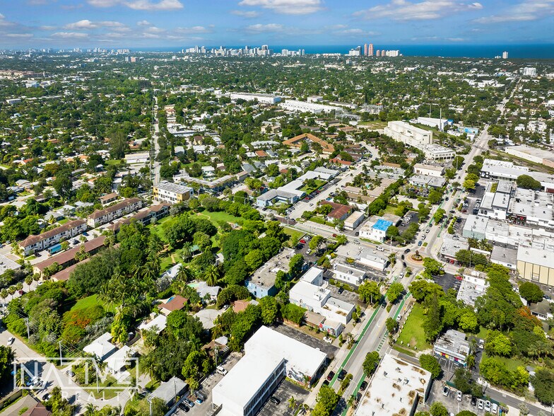 535 NE 13th St, Fort Lauderdale, FL à louer - Photo du bâtiment - Image 3 de 23