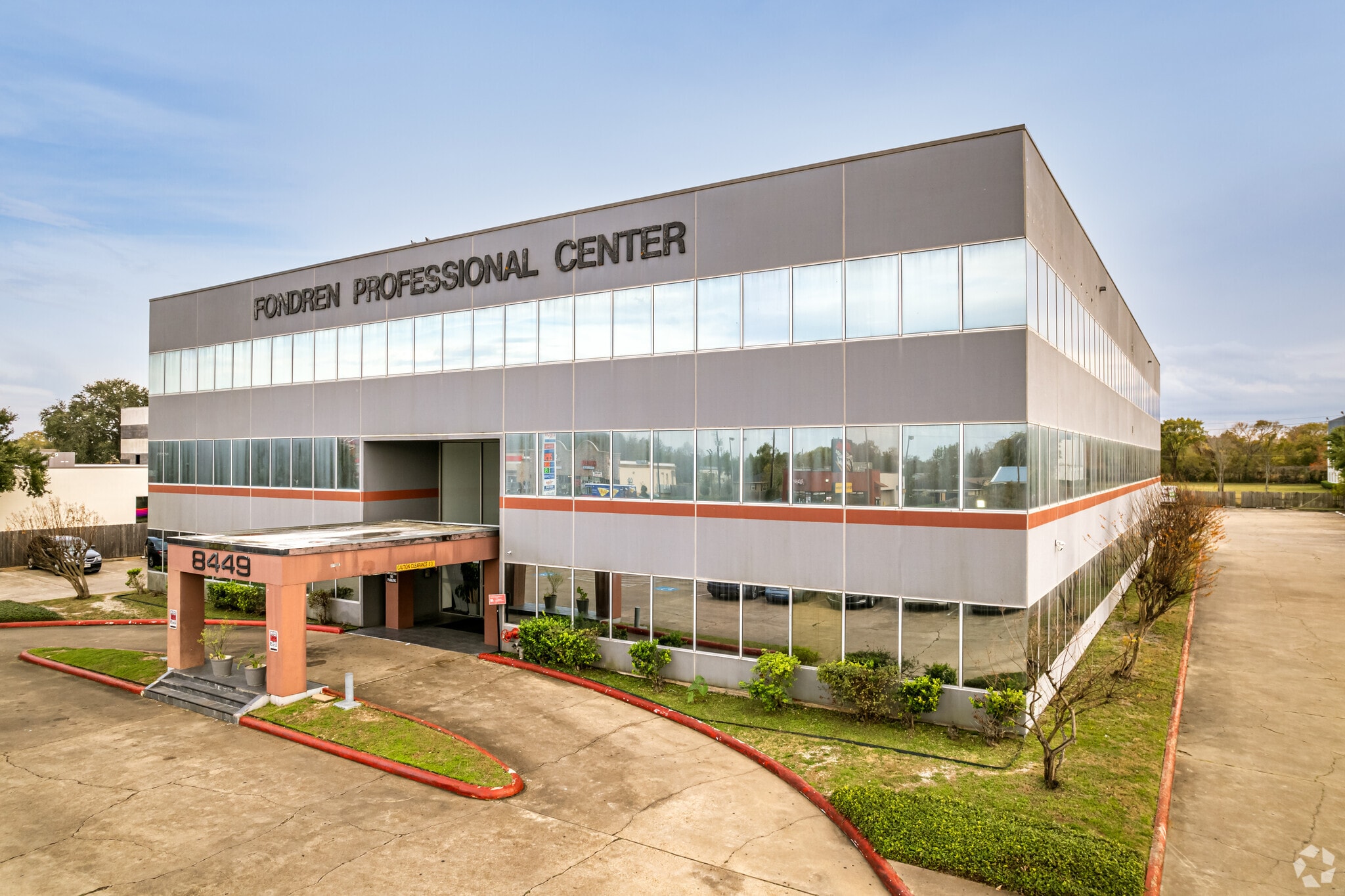 8449 W Bellfort St, Houston, TX for lease Building Photo- Image 1 of 18