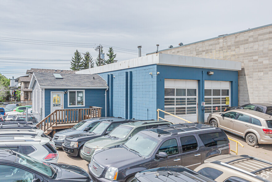 6908 104th St NW, Edmonton, AB for lease - Primary Photo - Image 2 of 2