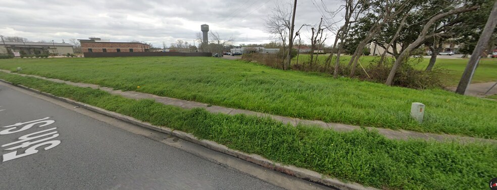 2023 5th st, Stafford, TX à vendre - Autre - Image 2 de 4