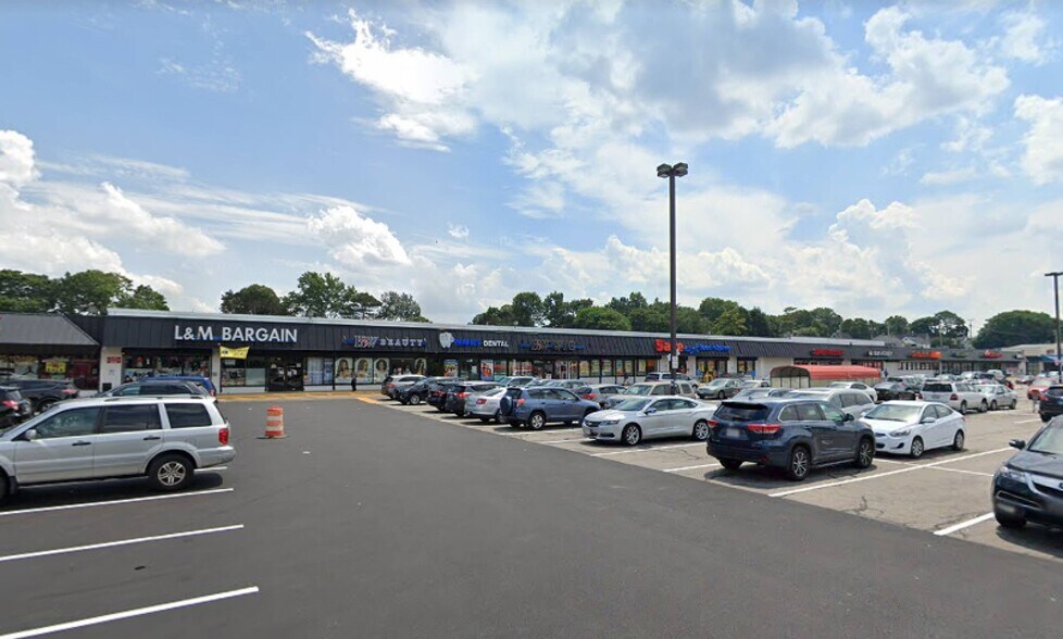 628-674 American Legion Hwy, Roslindale, MA à louer - Photo du bâtiment - Image 2 de 2