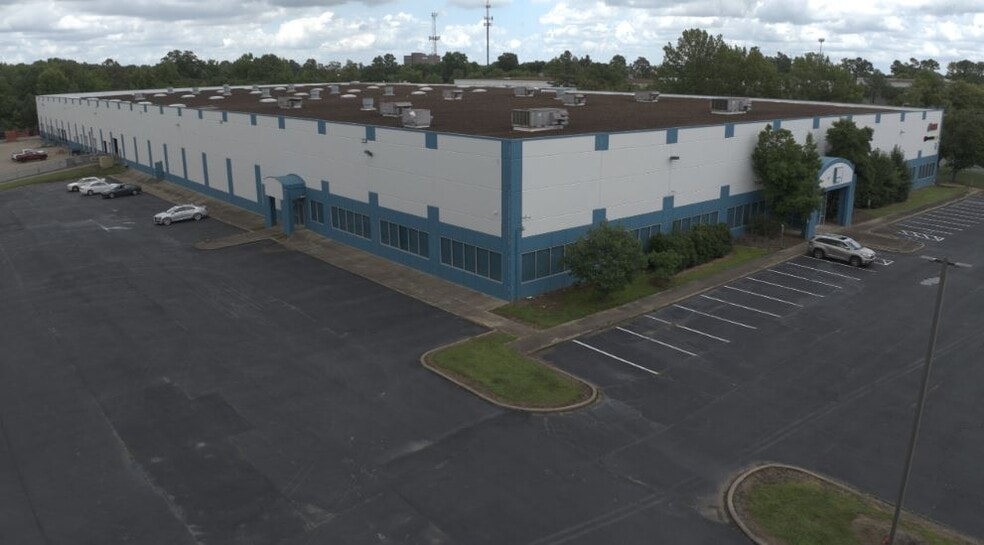 4481 Distriplex Cv, Memphis, TN for lease - Building Photo - Image 1 of 8