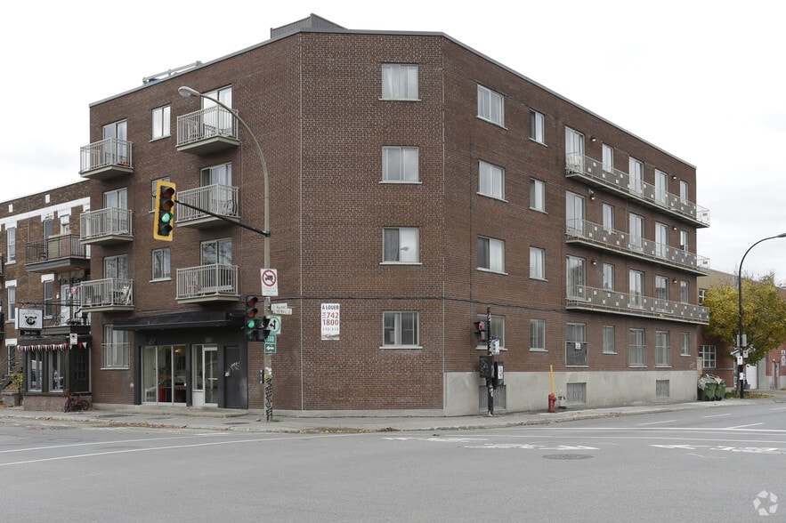 2495 Rue Rachel E, Montréal, QC for sale - Primary Photo - Image 1 of 1