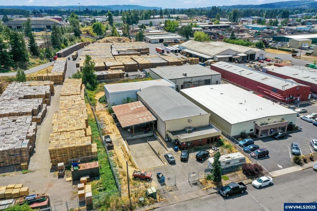 1885 Anunsen Ct NE, Salem, OR à vendre Photo du bâtiment- Image 1 de 1