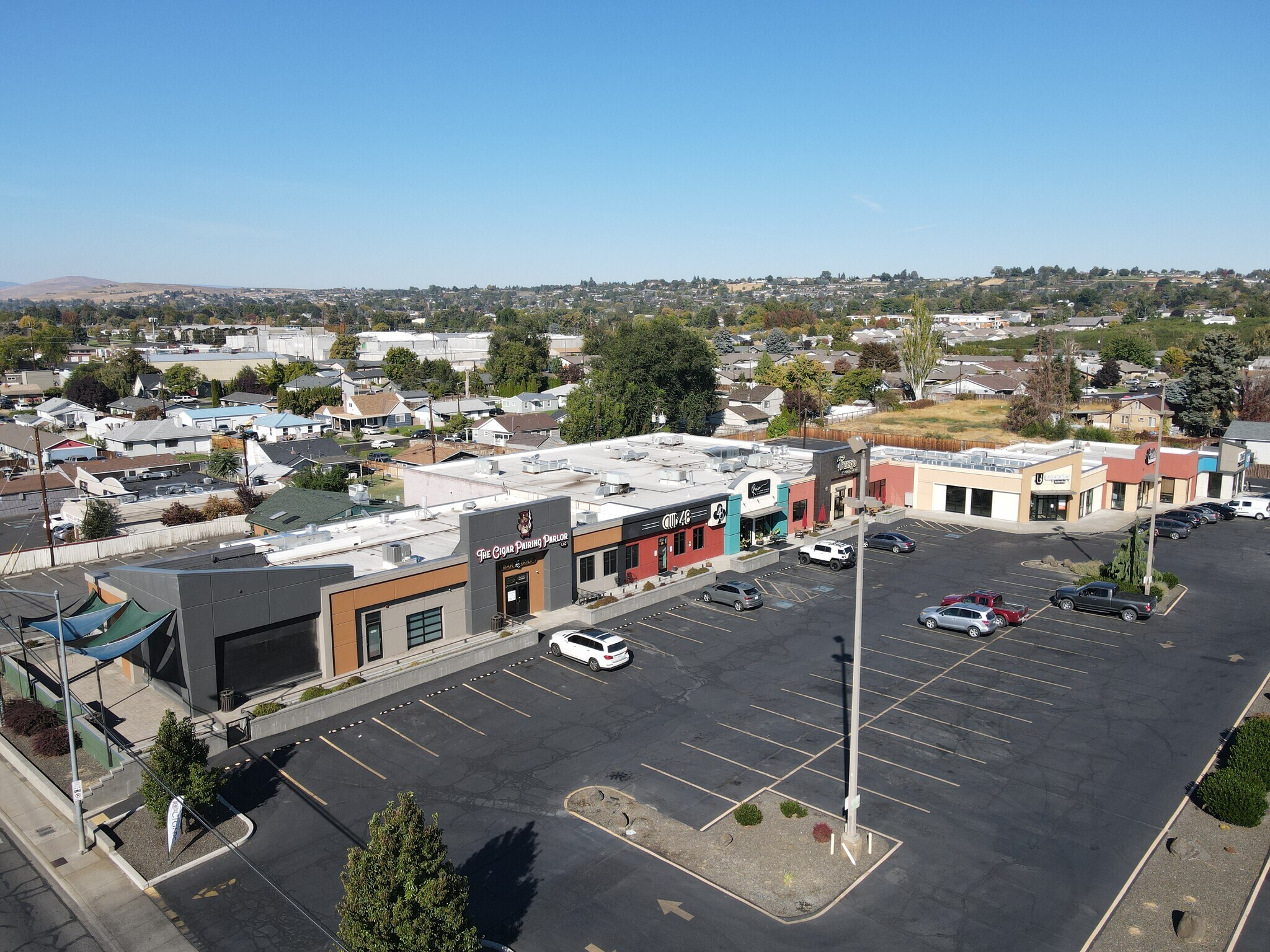 412-432 S 48th Ave, Yakima, WA for lease Building Photo- Image 1 of 8
