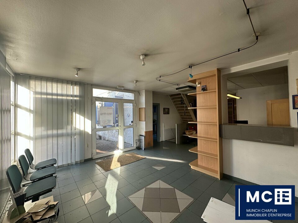 Retail in Hoenheim for sale Interior Photo- Image 1 of 10