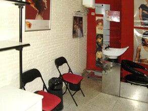 Retail in Ávila, Ávila for lease Interior Photo- Image 2 of 4