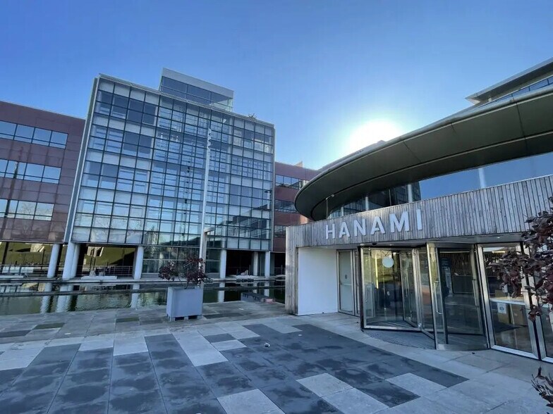 91 Boulevard Franklin Roosevelt, Rueil-Malmaison for lease - Building Photo - Image 1 of 13