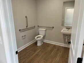 520 Meritage St, Greer, SC for lease Interior Photo- Image 1 of 10