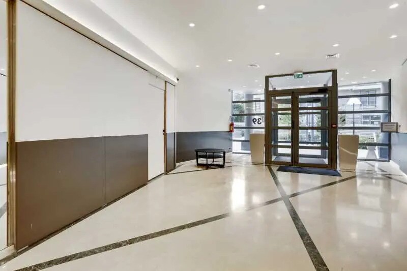 39 Rue Du Gouverneur Général Eboué, Issy-les-Moulineaux à vendre - Photo du bâtiment - Image 2 de 13