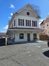 160 Main St, Flemington, NJ for lease Building Photo- Image 1 of 5