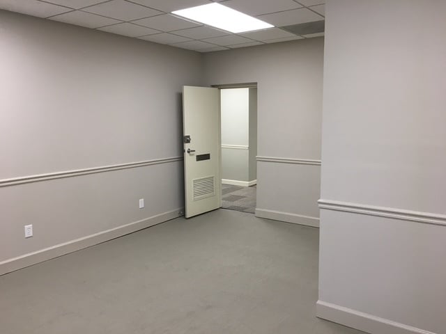 3133 Maple Dr NE, Atlanta, GA for lease Interior Photo- Image 1 of 2