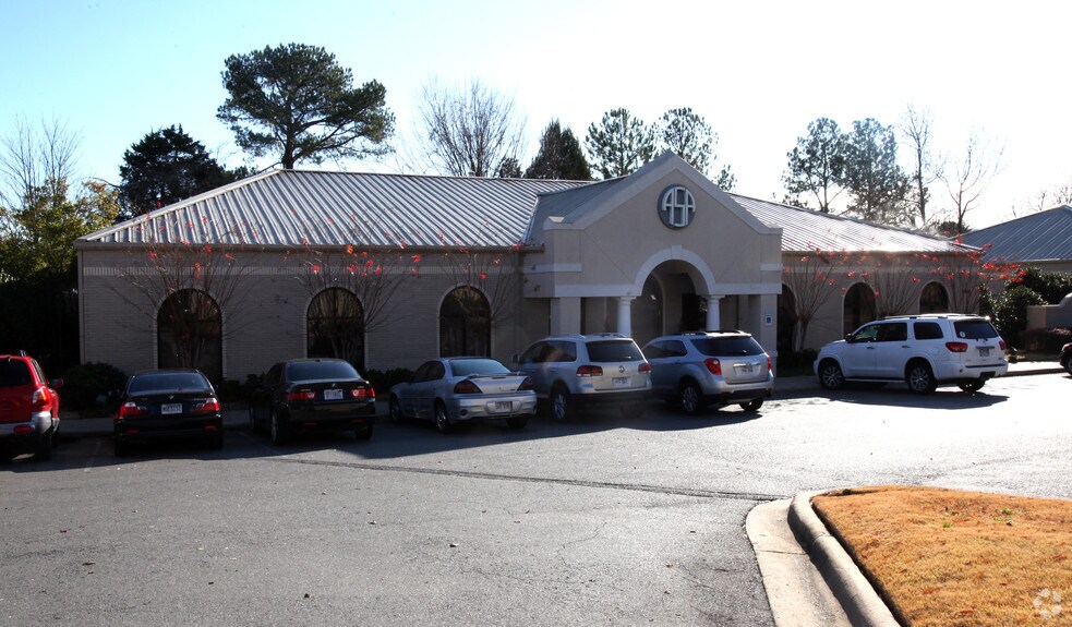 11807 Hinson Rd, Little Rock, AR for lease - Building Photo - Image 2 of 2