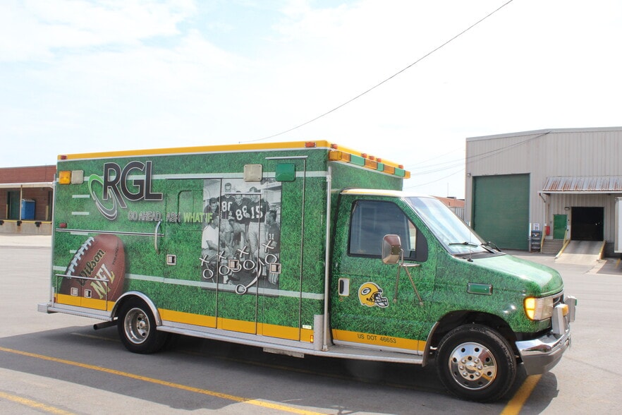 State and 9th St, Green Bay, WI for lease - Primary Photo - Image 1 of 4