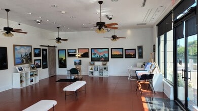 2089 Indian River Blvd, Vero Beach, FL for lease Interior Photo- Image 1 of 6