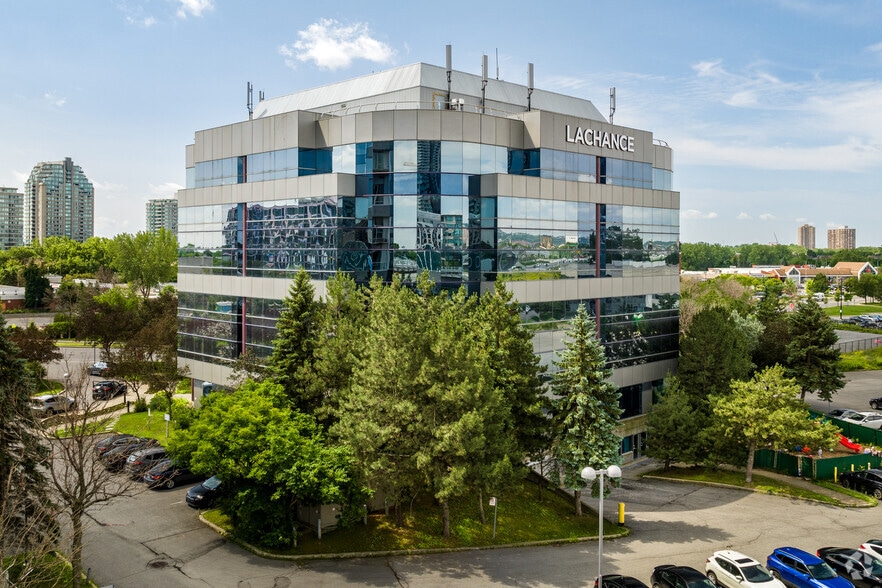 14 Pl Du commerce, Verdun, QC à louer - Photo du bâtiment - Image 2 de 9