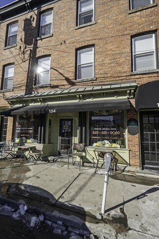 Plus de détails pour 134 W Main St, Goshen, NY - Commerce de détail à louer