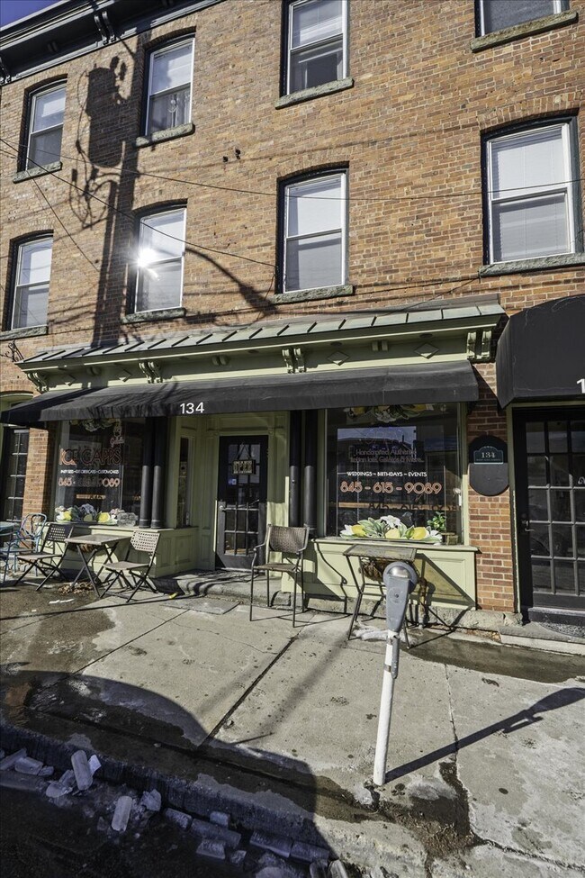 More details for 134 W Main St, Goshen, NY - Retail for Lease