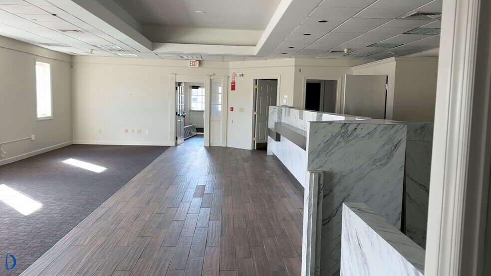 1815 Post Rd E, Westport, CT for lease - Interior Photo - Image 2 of 7
