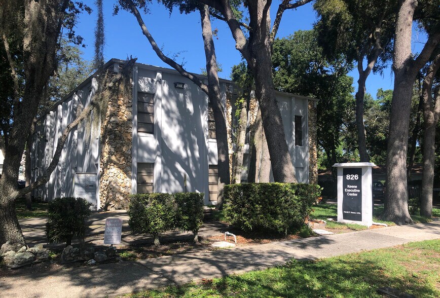 826 N John St, Orlando, FL à vendre - Photo du bâtiment - Image 3 de 5