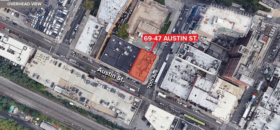 6947 Austin St, Forest Hills, NY for lease - Building Photo - Image 2 of 6