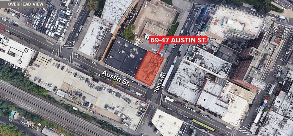 6947 Austin St, Forest Hills, NY à louer - Photo du bâtiment - Image 2 de 6