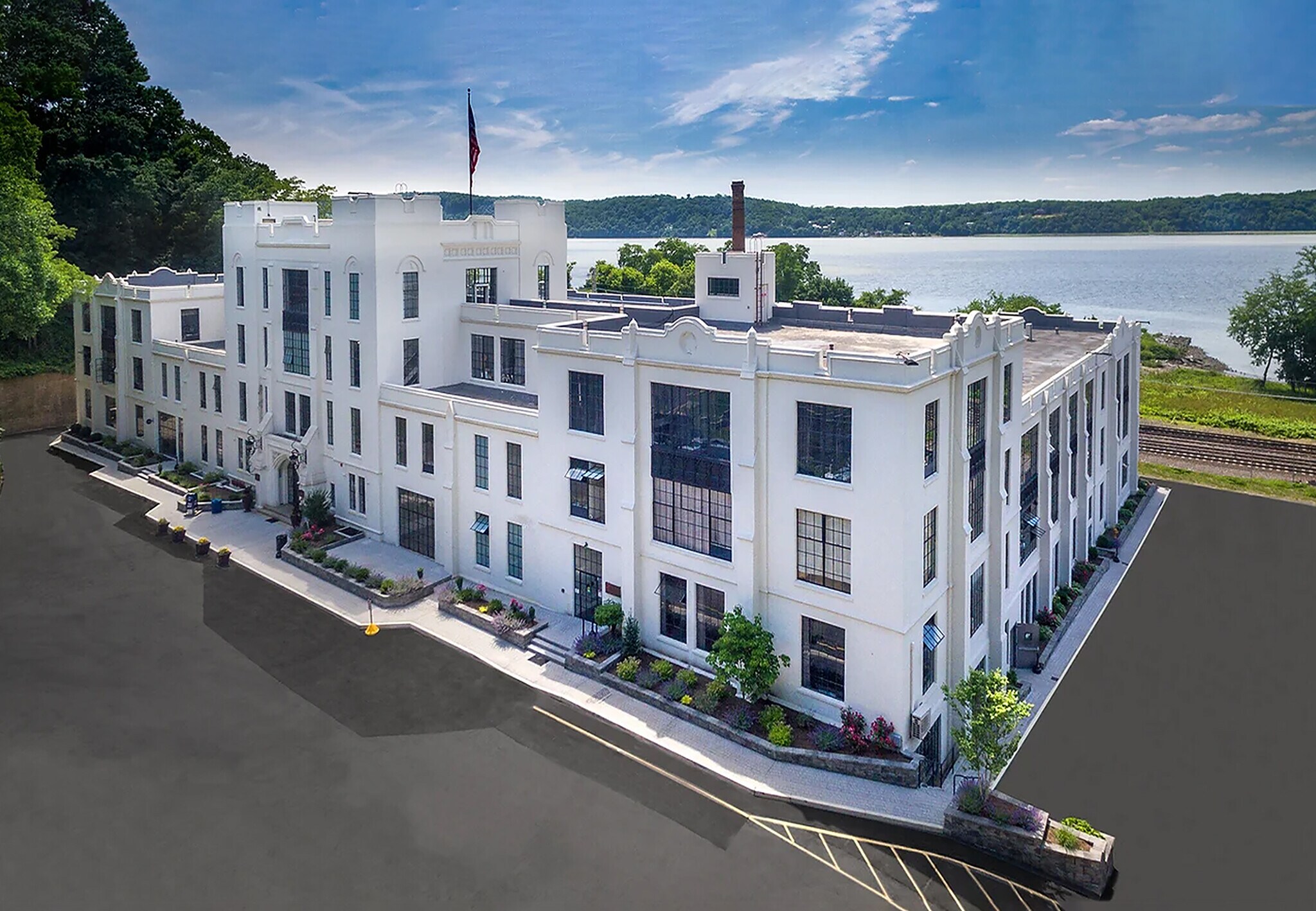145 Palisade St, Dobbs Ferry, NY à louer Photo du bâtiment- Image 1 de 10