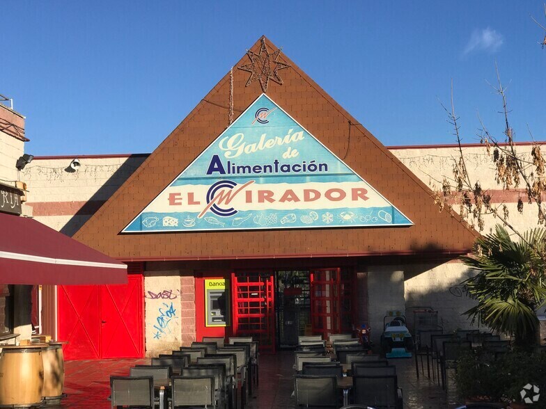 Calle Molino de Viento, 12, Colmenar Viejo, Madrid à vendre - Photo du bâtiment - Image 3 de 5