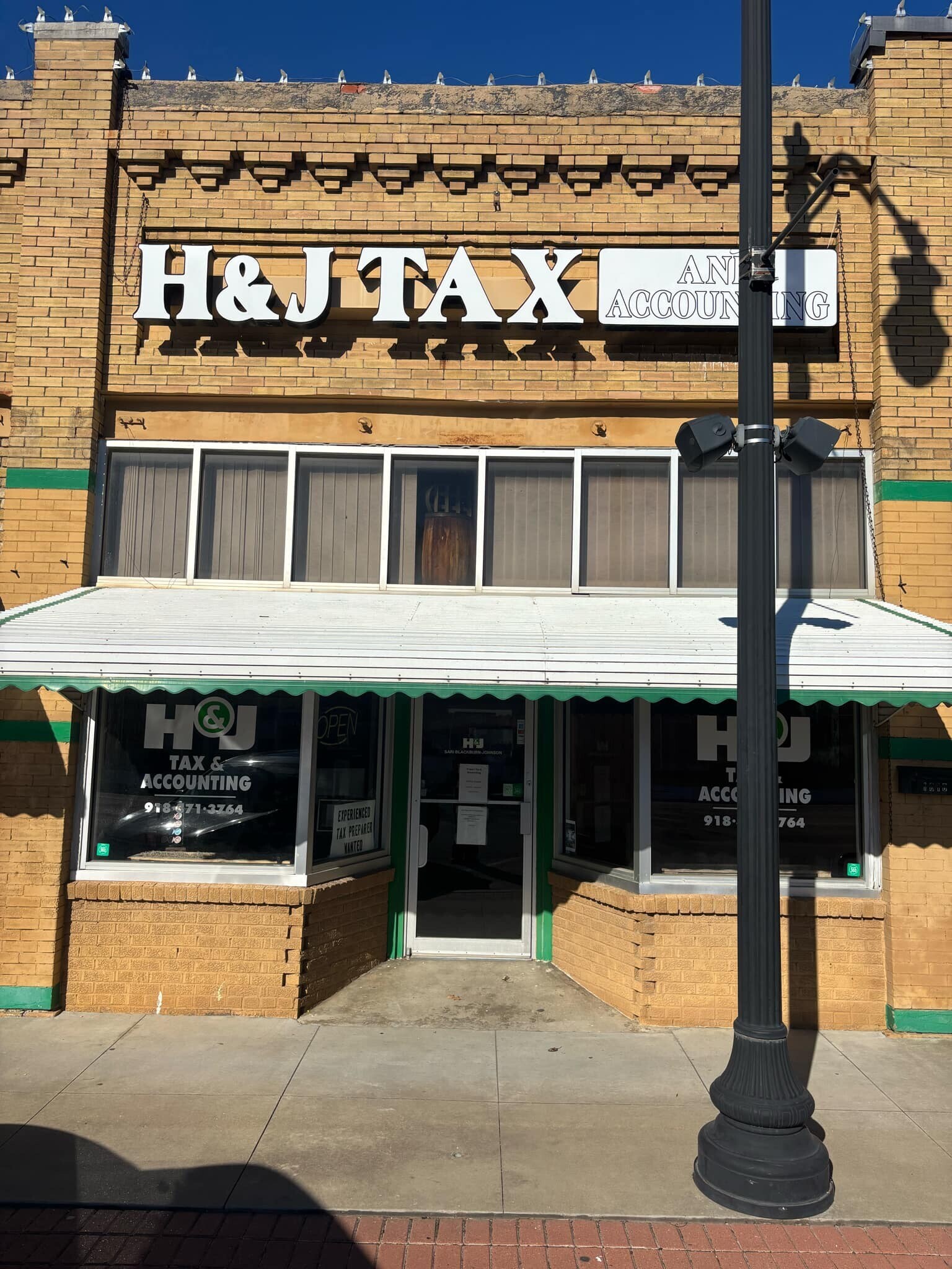 1010 W Main St, Collinsville, OK for sale Building Photo- Image 1 of 18