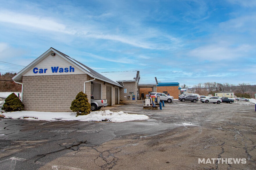 711 Saybrook Rd, Middletown, CT for sale - Building Photo - Image 2 of 3