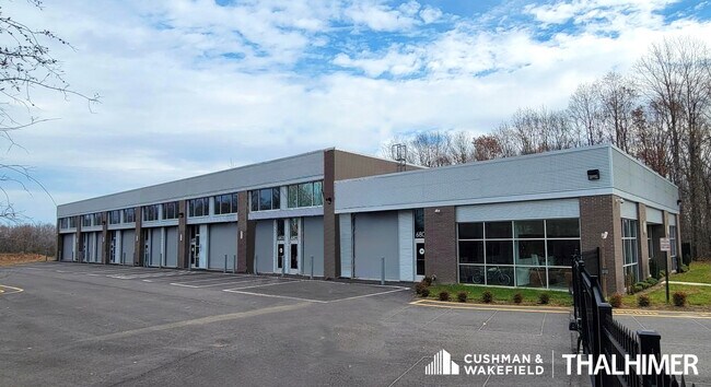 Plus de détails pour 6701 Dominion Garages Ave, Woodford, VA - Spécialité à vendre