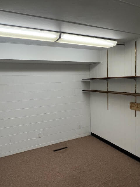 813 E Michigan Ave, Ypsilanti, MI à louer Photo intérieure- Image 1 de 4